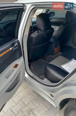 Седан Chrysler 300C 2006 в 