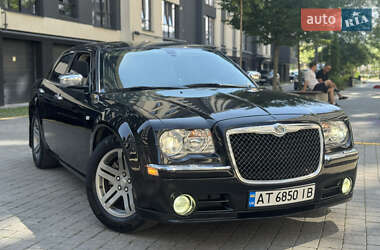 Седан Chrysler 300C 2005 в Ивано-Франковске