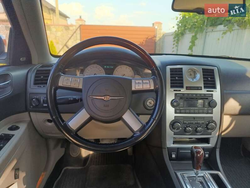 Седан Chrysler 300C 2006 в Виннице фото 6 Седан Chrysler 300C 2006 в Виннице