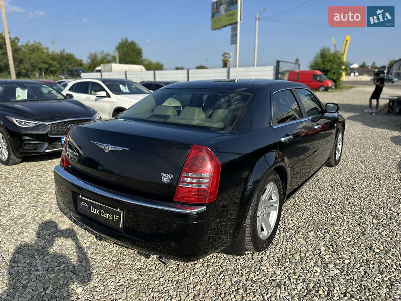 Седан Chrysler 300C 2007 в Ивано-Франковске