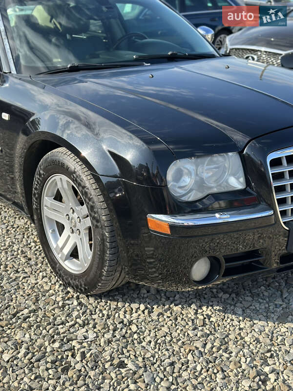 Седан Chrysler 300C 2007 в Ивано-Франковске