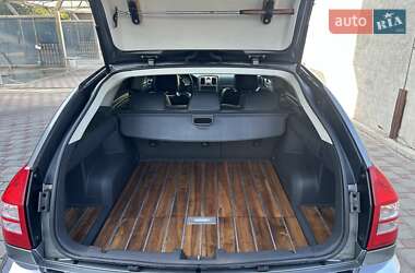 Универсал Chrysler 300C 2009 в 