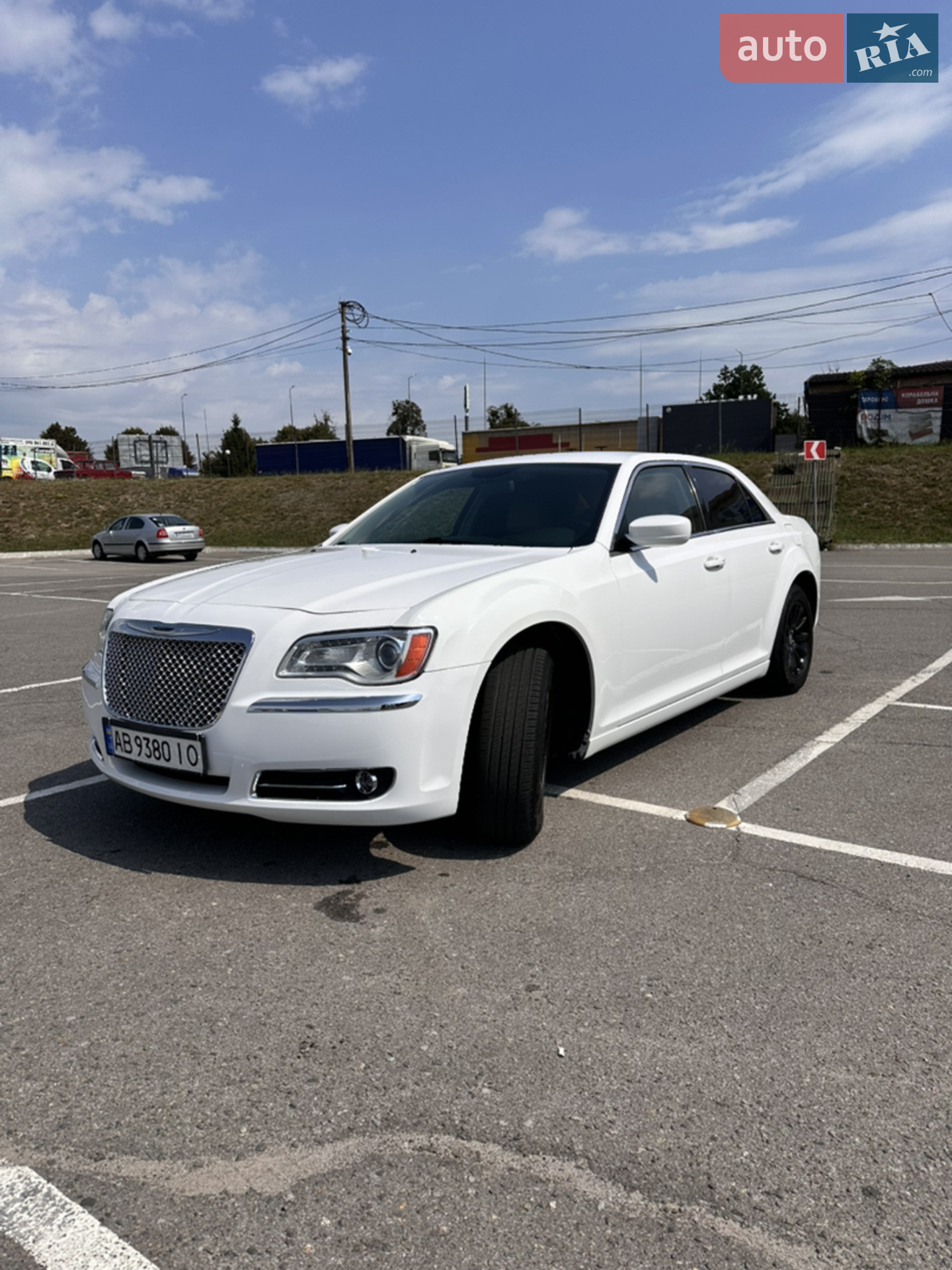 2014 Chrysler 300C - мініатюра 7