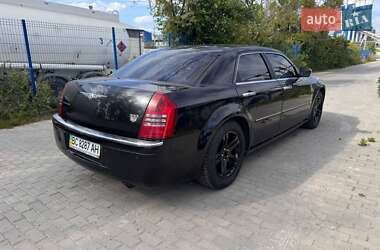Седан Chrysler 300C 2005 в 