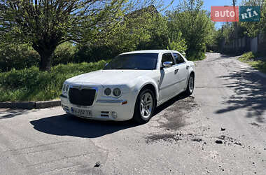 Седан Chrysler 300C 2005 в 