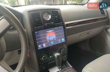Седан Chrysler 300C 2007 в 