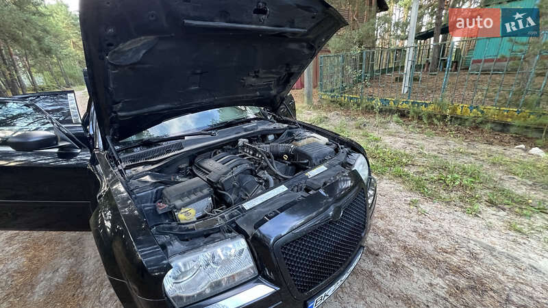 Седан Chrysler 300C 2006 в Луцьку