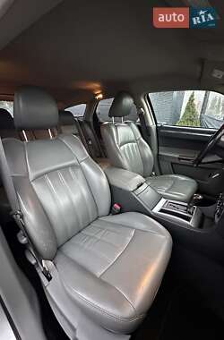 Универсал Chrysler 300C 2004 в 