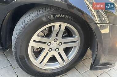 Седан Chrysler 300C 2005 в 