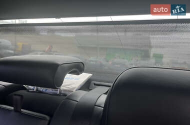 Седан Chrysler 300C 2012 в 