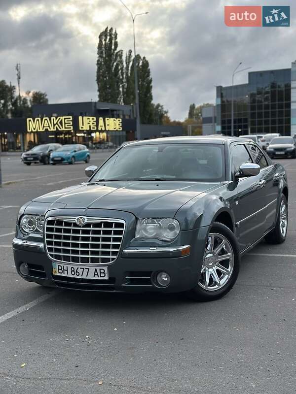 Седан Chrysler 300C 2005 в Одессе фото Седан Chrysler 300C 2005 в Одессе