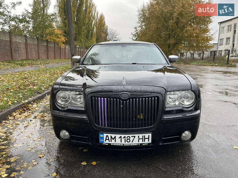 Седан Chrysler 300C 2006 в Києві фото 2 Седан Chrysler 300C 2006 в Києві