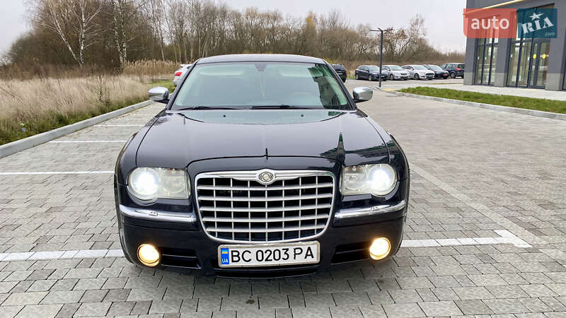 Седан Chrysler 300C 2008 в Львові фото 13 Седан Chrysler 300C 2008 в Львові