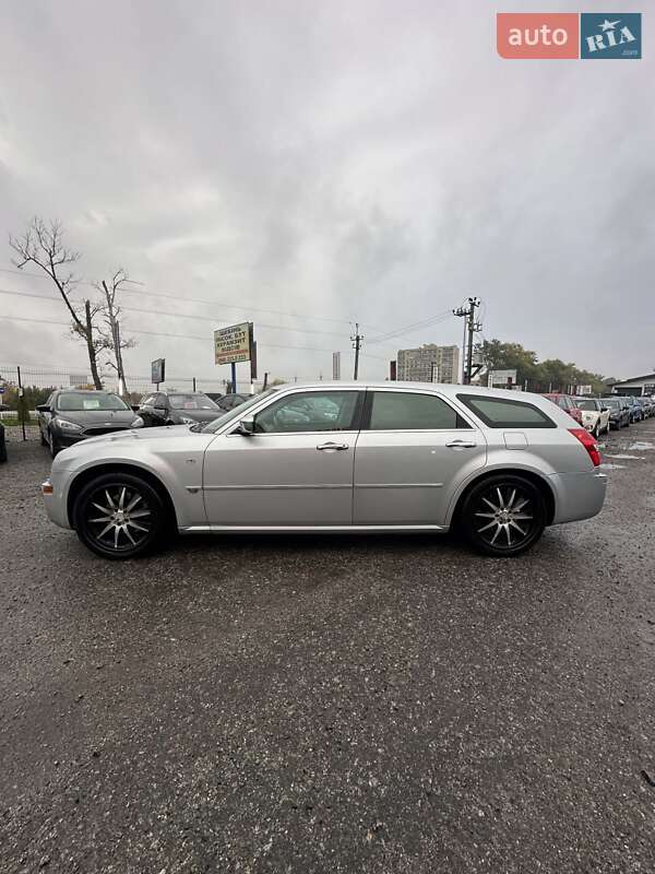 Универсал Chrysler 300C 2004 в Белогородке