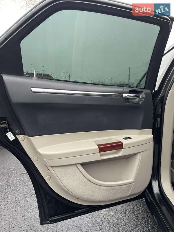 Седан Chrysler 300C 2005 в Житомирі фото 9 Седан Chrysler 300C 2005 в Житомирі