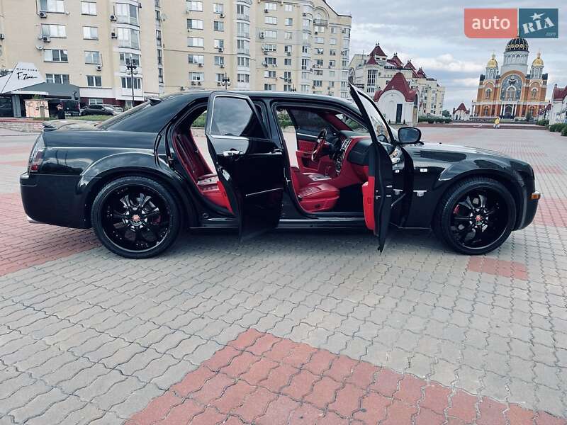 Седан Chrysler 300C 2005 в Києві фото 8 Седан Chrysler 300C 2005 в Києві
