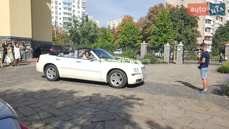 Кабріолет Chrysler 300C 2007 в Києві