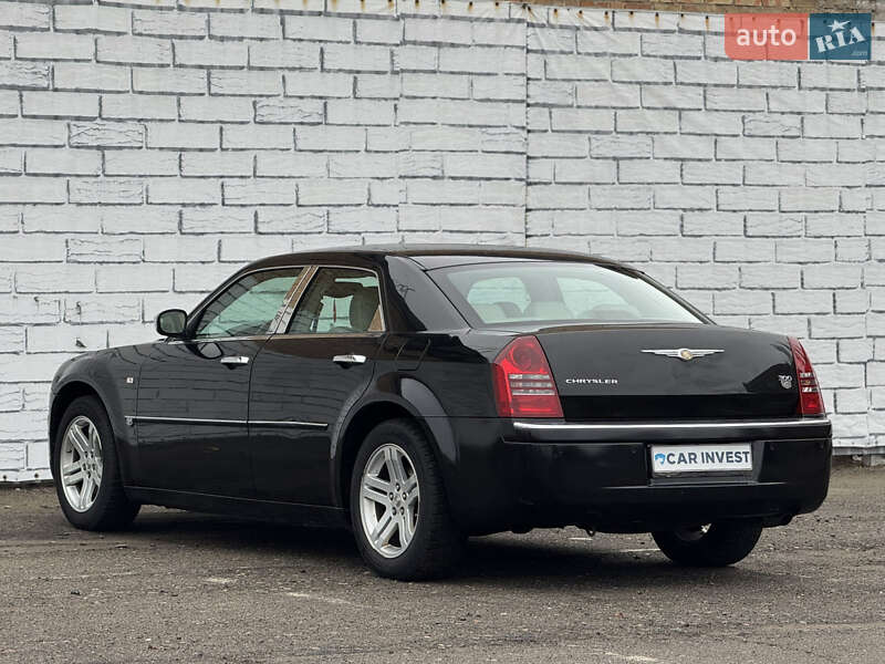 Седан Chrysler 300C 2005 в Киеве фото 12 Седан Chrysler 300C 2005 в Киеве