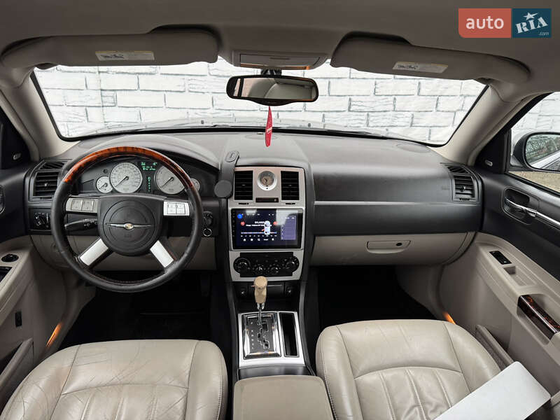 Седан Chrysler 300C 2005 в Киеве фото 18 Седан Chrysler 300C 2005 в Киеве
