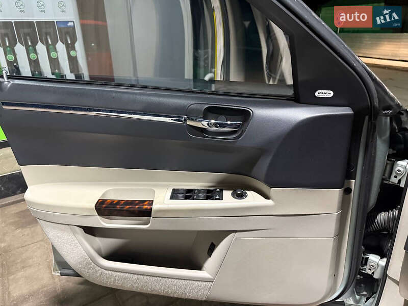 Седан Chrysler 300C 2004 в Полтаве фото 23 Седан Chrysler 300C 2004 в Полтаве