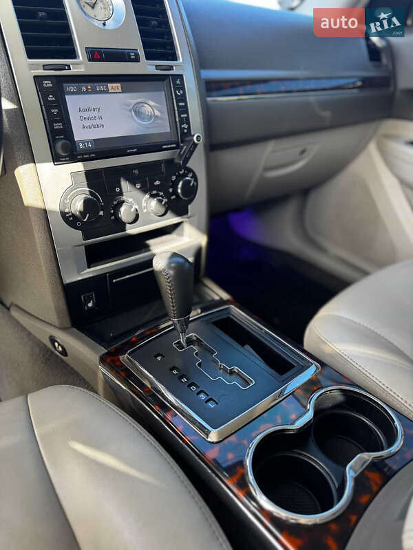 Седан Chrysler 300C 2008 в Харькове фото 5 Седан Chrysler 300C 2008 в Харькове