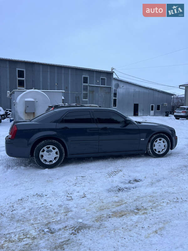 Седан Chrysler 300C 2006 в Черновцах фото 17 Седан Chrysler 300C 2006 в Черновцах