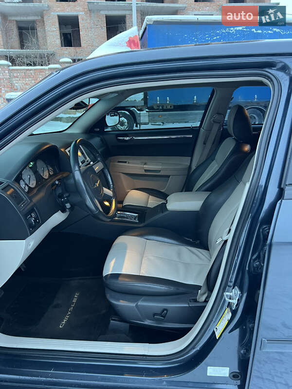 Седан Chrysler 300C 2006 в Черновцах фото 38 Седан Chrysler 300C 2006 в Черновцах
