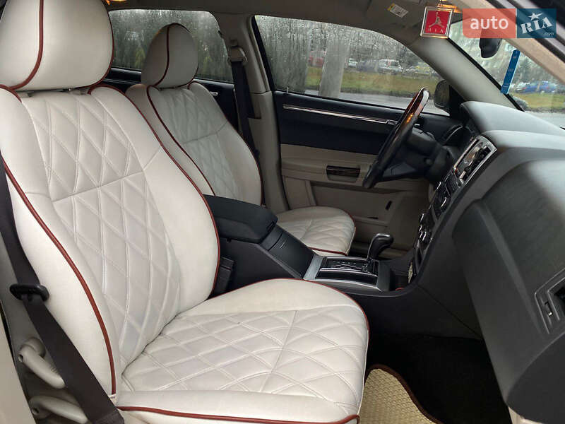 Седан Chrysler 300C 2004 в Полтаве фото 7 Седан Chrysler 300C 2004 в Полтаве