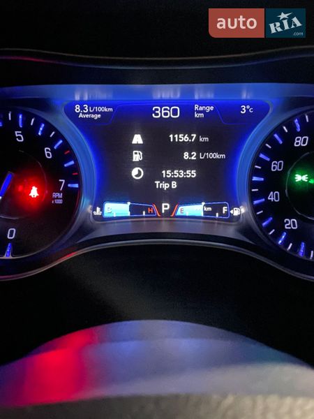 Седан Chrysler 300C 2015 в Києві