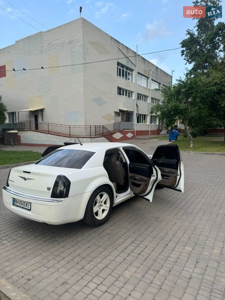 Седан Chrysler 300C 2008 в Одессе