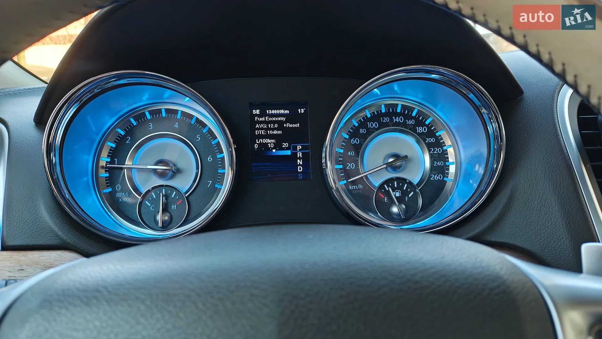 2012 Chrysler 300C - мініатюра 15