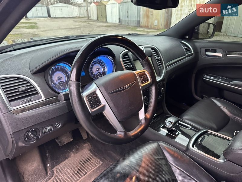 Седан Chrysler 300C 2011 в Кременчуге фото 13 Седан Chrysler 300C 2011 в Кременчуге