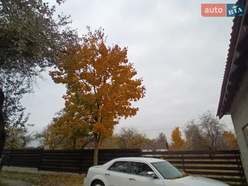 Chrysler 300C 2004 VIN 1C3AAB3G25H142658 фото оголошення 4 з 33