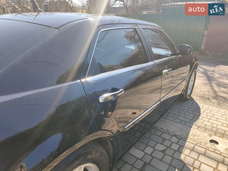 Седан Chrysler 300C 2007 в Киеве
