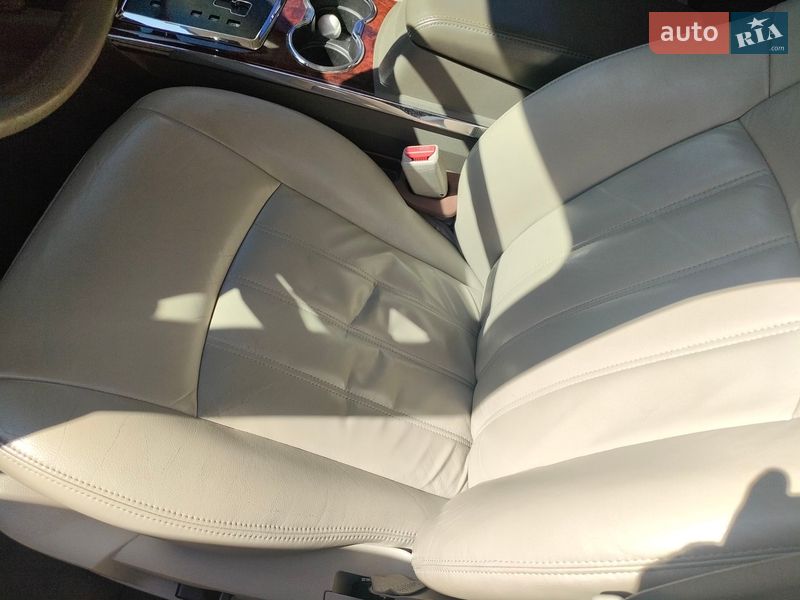 Седан Chrysler 300C 2007 в Киеве