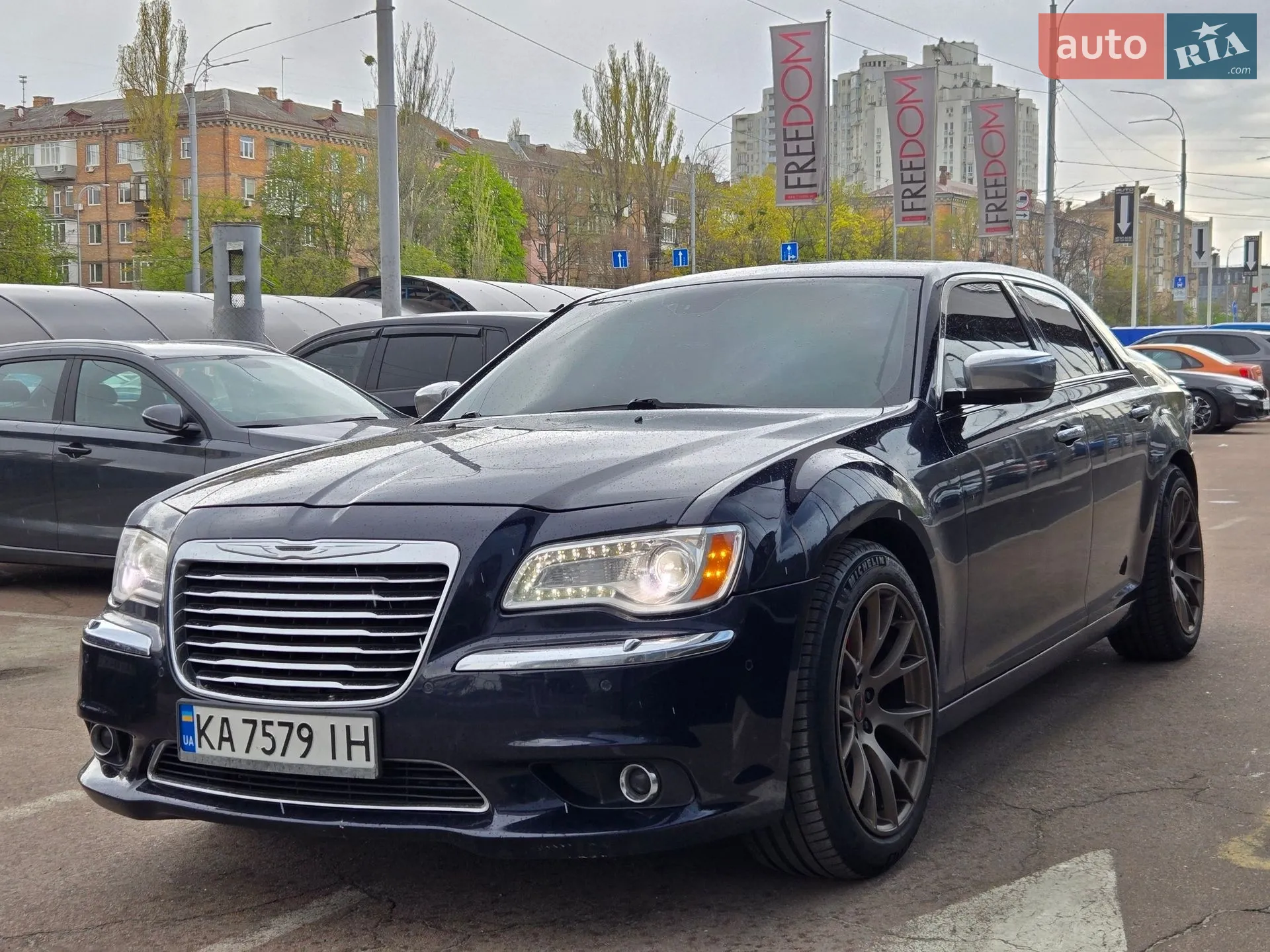 2012 Chrysler 300C - мініатюра 3