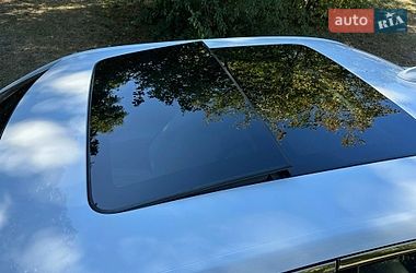 Седан Chrysler 300C 2016 в Киеве