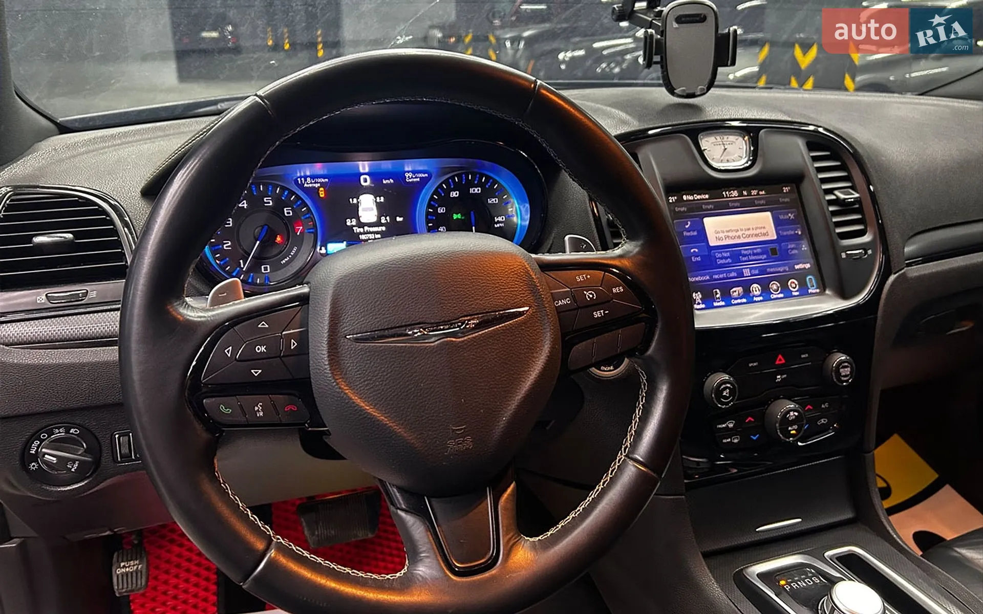 2015 Chrysler 300C - мініатюра 18