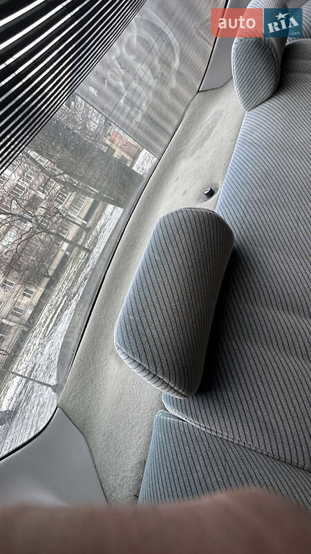 Седан Chrysler Cirrus 1995 в Києві