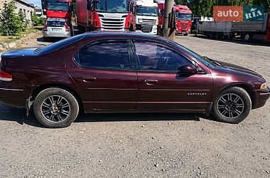 Седан Chrysler Cirrus 1996 в Кривом Роге