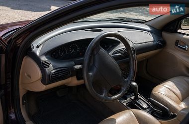 Седан Chrysler Cirrus 1996 в Кривом Роге
