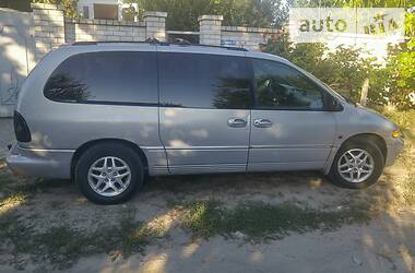 Минивэн Chrysler Grand Voyager 2000 в Херсоне