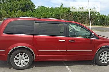 Минивэн Chrysler Grand Voyager 2008 в Хмельницком