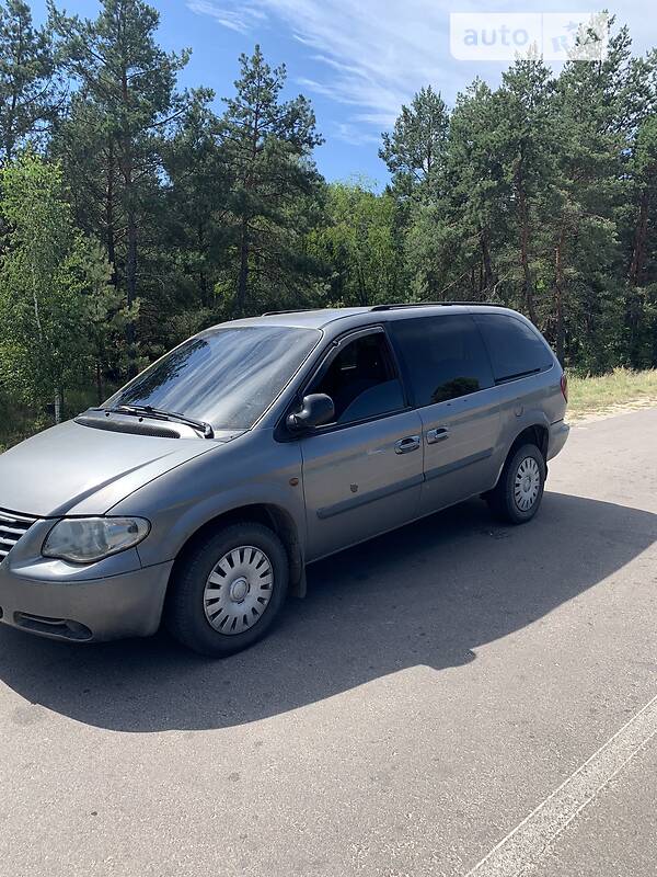 Минивэн Chrysler Grand Voyager 2007 в Ровно