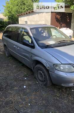 Минивэн Chrysler Grand Voyager 2003 в Могилев-Подольске