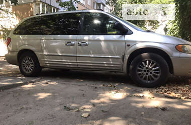 Минивэн Chrysler Grand Voyager 2002 в Николаеве