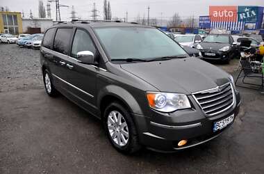 Мінівен Chrysler Grand Voyager 2010 в Львові