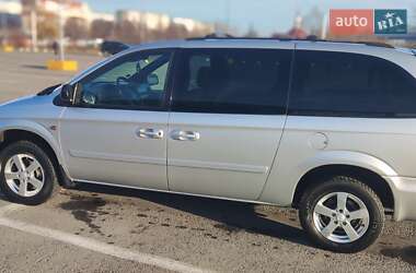 Мінівен Chrysler Grand Voyager 2007 в Чернівцях