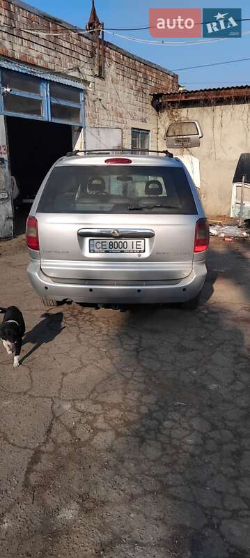 Минивэн Chrysler Grand Voyager 2005 в Черновцах