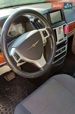 Мінівен Chrysler Grand Voyager 2008 в 